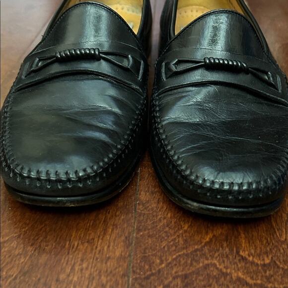 Magnanni Classic Black Leather Slip-On Loafers with Stitch Work, Size 9.5 main image 14